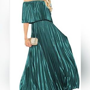 One size, off shoulder green satin dress